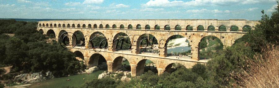 FRP1LB02.jpg - Pont du Gard
